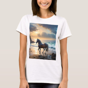 Golden Grace: Een Palomino Paard op de Zonsonderga T-shirt