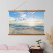    Golden Horizon – Peaceful Beach Sunrise Hangend Wandkleed (Slaapkamer)