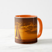 Golden Hour Sunset with Sa- MARINA DEL REY, CA Mug (Devant droit)