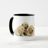 Golden Labrador Puppy Pile Mok (Voorkant links)
