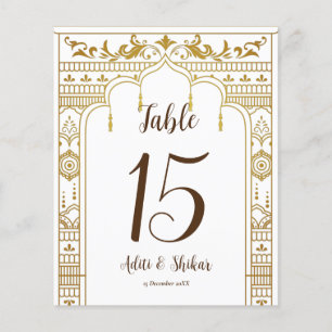Golden Mandap Table Number met de naam van het paa