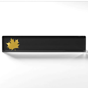 Golden maple leaf naambordje