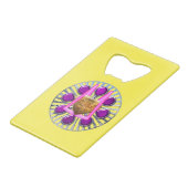 Golden metalen hartstandaard kredietkaart flessenopener (Voorkant Gekanteld)