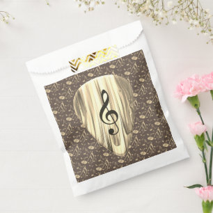 Golden Plectron – Stijlvol design voor muziekliefh Bedankzakje