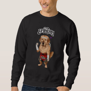 Golden Retriever Dog als Muay Thai Kick Boxing Cha Trui