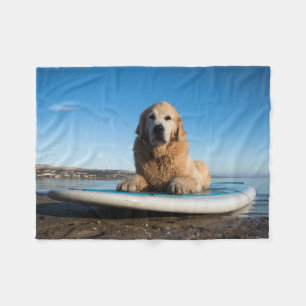 Golden Retriever Dog die op een pedaalbord leest Fleece Deken