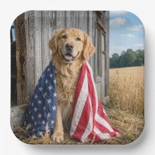 Golden Retriever Gedrapeerd in een Amerikaanse Vla Papieren Bordje