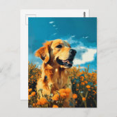Golden Retriever in Floral Fields - Carte postale (Devant / Derrière)