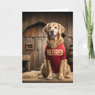 Golden Retriever met een gepensioneerd Shirt Kaart
