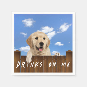 Golden Retriever op een hek Servet