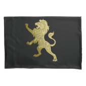 Golden Royal Lion Black Kussensloop (Voorkant)