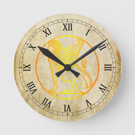 Golden Sphinx Wall Clock Ronde Klok (Voorkant)
