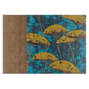 Golden Yarrow Garden met Blue Background Snijplank