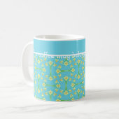 Golden Yellow Daffodils Pattern op Sky Blue Koffiemok (Voorkant links)