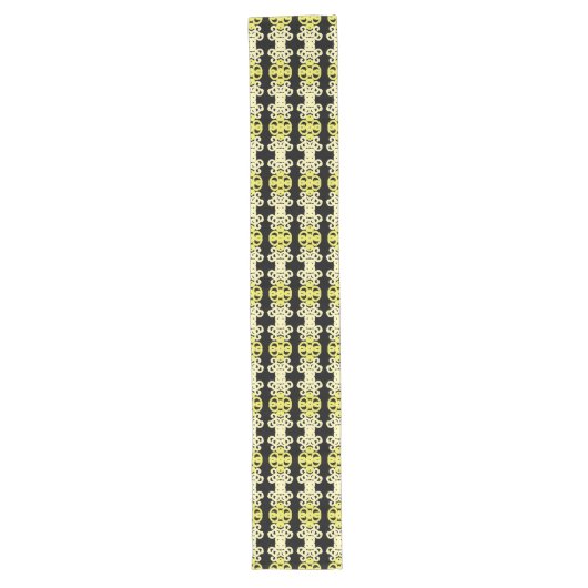 Golden Yellow Ornamental Stripe Seamless Pattern Lange Tafelloper (Voorkant)