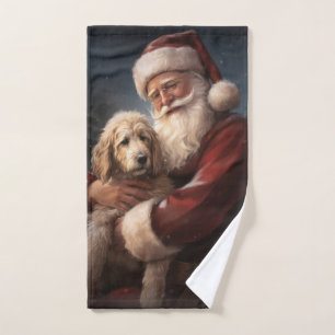Goldendoodle avec Noël Festif du Père Noël