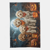 Goldendoodle Halloween Spooky Theedoek (Verticaal)