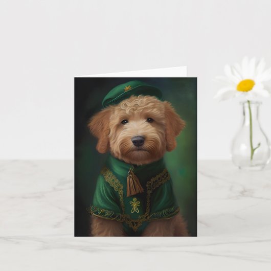 Goldendoodle Hond in St. Patrick's Day Jurk Kaart (Kleine Plant)