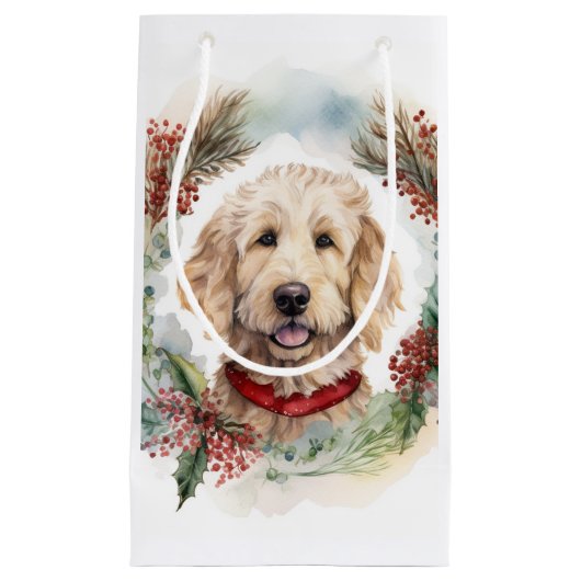 Goldendoodle Kerstkrans Feestelijke Pup Klein Cadeauzakje (Voorkant)