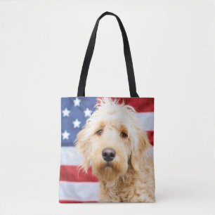 Goldendoodle met Amerikaanse vlag Draagtas