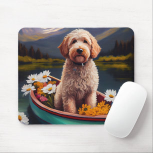 Goldendoodle op een peddel: Een landschappelijk av Muismat