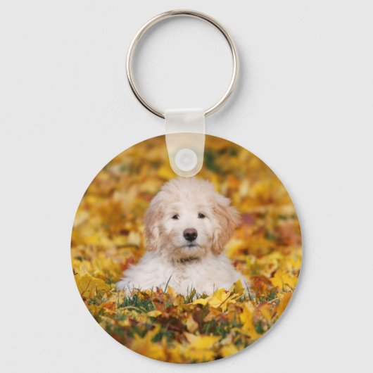 Goldendoodle Puppy In Fall Leaves Sleutelhanger (Voorkant)