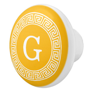 Goldenrod Wat Grieks Sleutel RND Lijst Initiaal Mo Keramische Knop