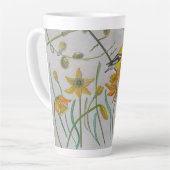 Goldfinch & Daffidols Latte Mug (Angle gauche)