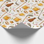 Golf and Beer for Golfer  Cadeaupapier (Hoek)