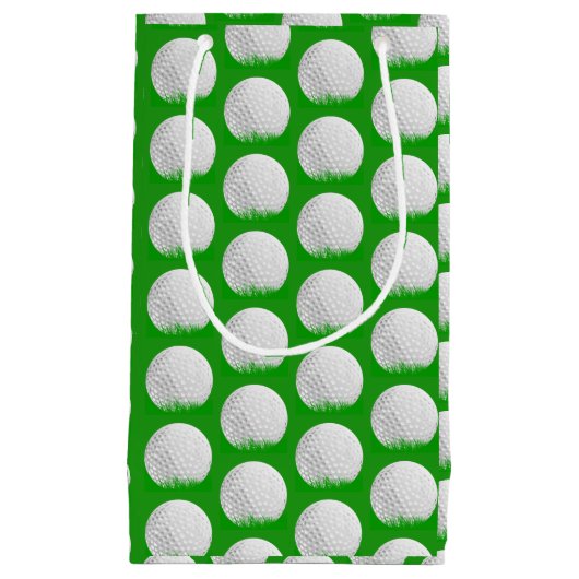 Golf Ball in Grass Pattern Klein Cadeauzakje (Voorkant)