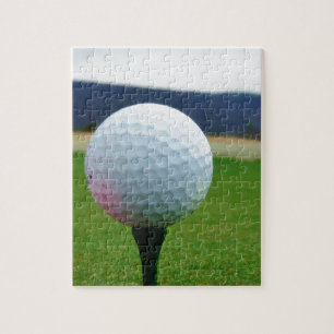 Golf Ball op een golfbaan in een berg Legpuzzel