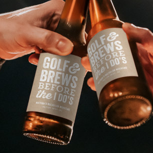 Golf en bier voor de krachtenfeest van de vrijgeze etiket