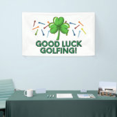 Golf geluk golfend met shamrock St. Patrick's Spandoek (Beurs)