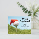 Golf Kerstvakantie met kerstmuts op golfbal Feestdagenkaart (Staand voorkant)