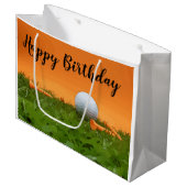 Golf verjaardagskaarttas met golfbal en t-shirt groot cadeauzakje (Voorkant Gekanteld)
