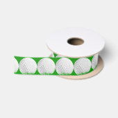Golfbal in Gras Lint (Spoel)