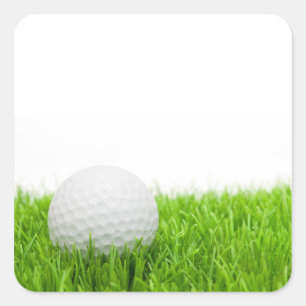 Golfbal in gras vierkante sticker