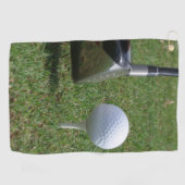 Golfbal op een t-shirt Golfhanddoeken Golfhanddoek (Horizontaal)