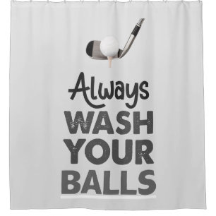 Golfbal op t-shirt met ijzer was altijd je ballen douchegordijn