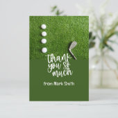 Golfbal voor Golfer op groen gras Bedankkaart (Staand voorkant)