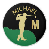 Golfer in actie twee toon monogram keramische knop (Voorkant)