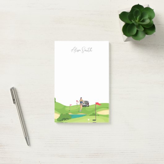 Golfer Woman is op groen gras op golfbaan Post-it® Notes (Kantoor)