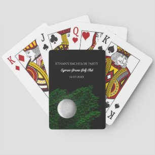 Golfers vrijgezellenfeest groene golfbal golfbaan pokerkaarten
