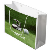Golfkar en golfbal op groen gras Golf Groot Cadeauzakje (Voorkant Gekanteld)