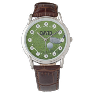 Golfspeler volgen horloge