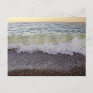 Golven die de strand Shore 2 raken Briefkaart
