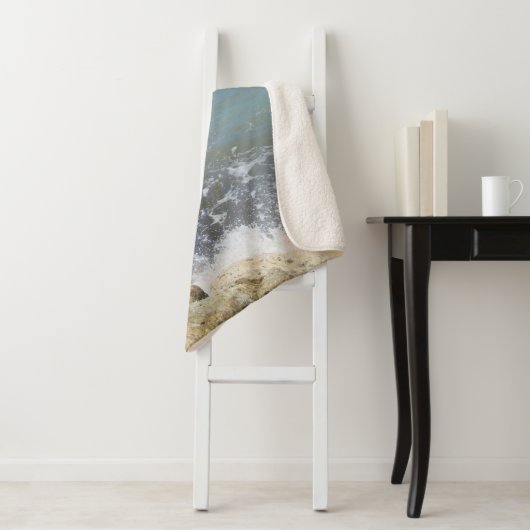 Golven splitsen op het ontwerp van de Wit Sherpa Deken (In situ)