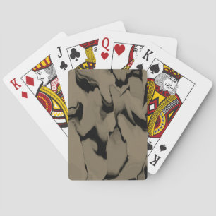 Golven van zwart en bruin pokerkaarten
