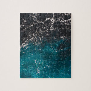 Golvend schuimend blauw zwart ombre zeewater legpuzzel