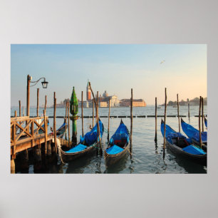 Gondolas in het poster van Venetië